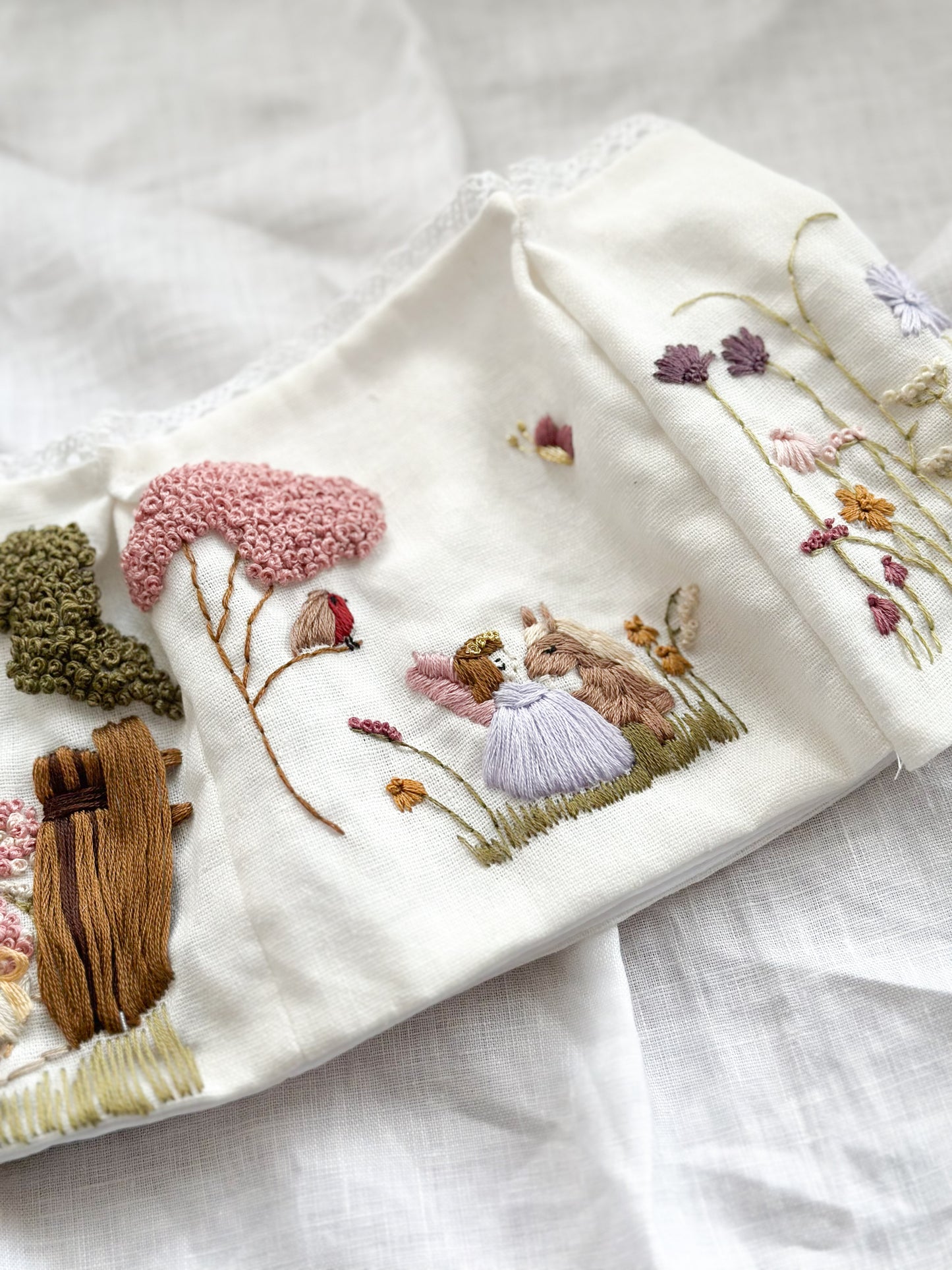 Full Art Hand Embroidered Tonie's Box