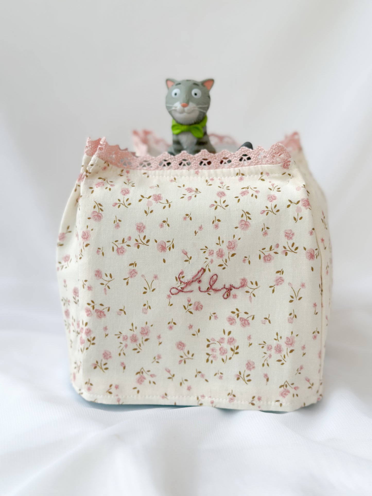 ' Sweet Briahr Rose ' Tonie's Box Cover