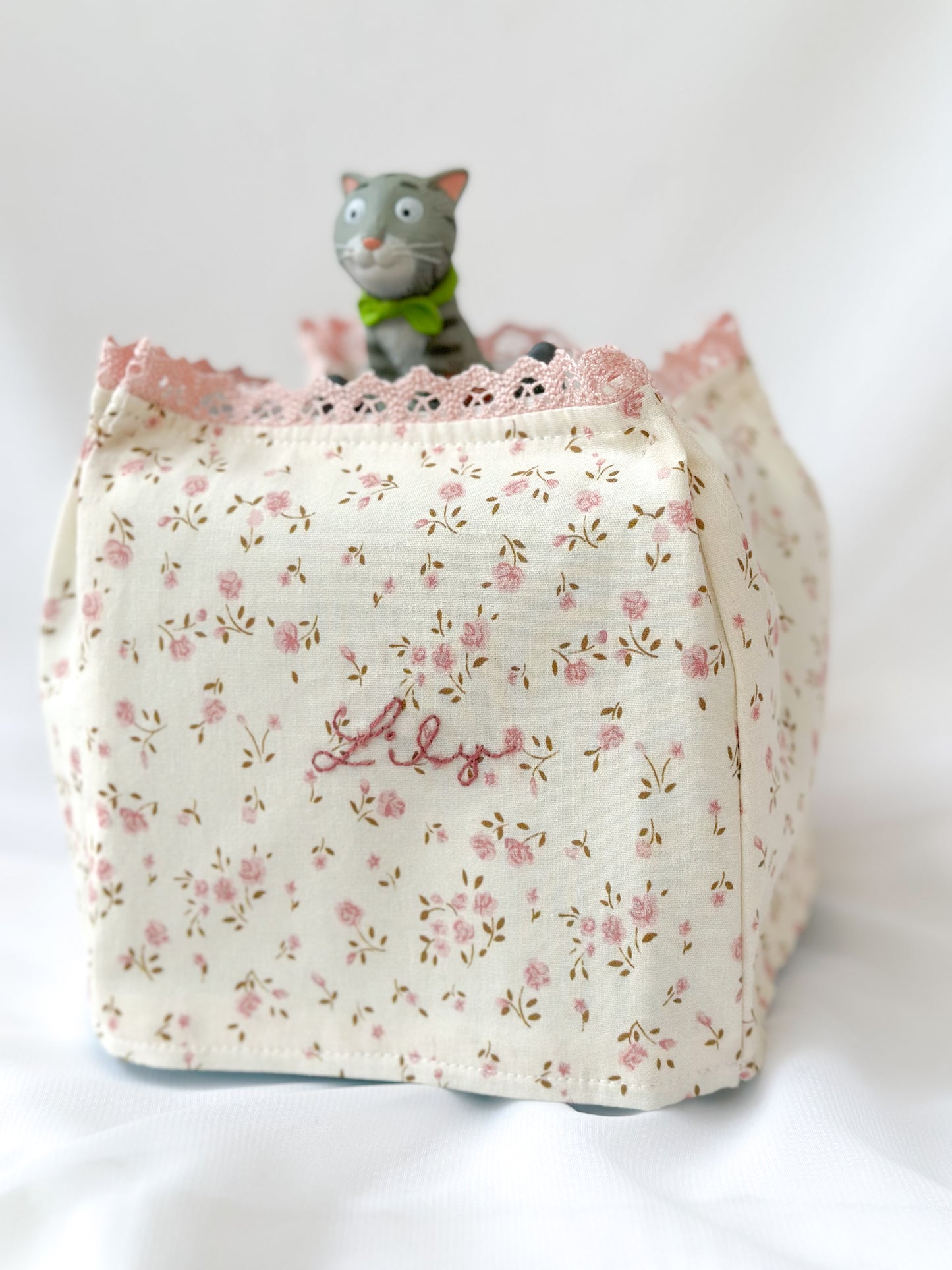 ' Sweet Briahr Rose ' Tonie's Box Cover